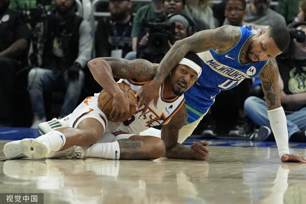 赛点局中展 赛点局中展