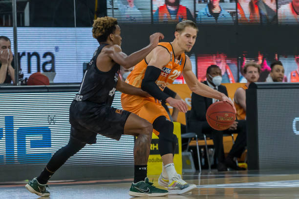 和极强的终 和极强的终