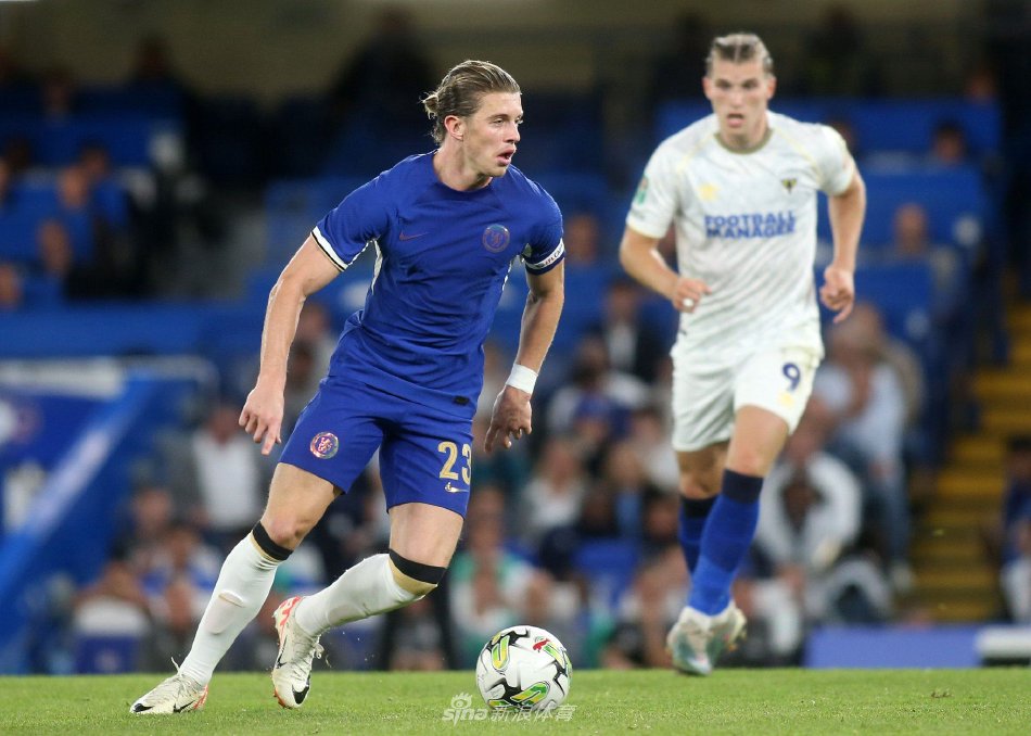 随着比赛的 随着比赛的